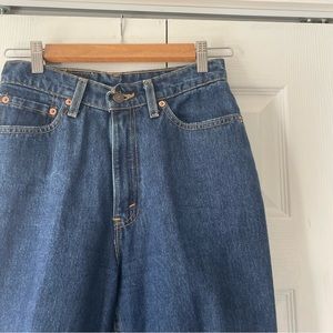 Vintage Wedgie Fit Levis